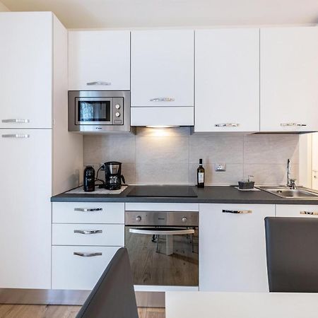 New Casa Ilaria Close To Center Торри-дель-Бенако Экстерьер фото